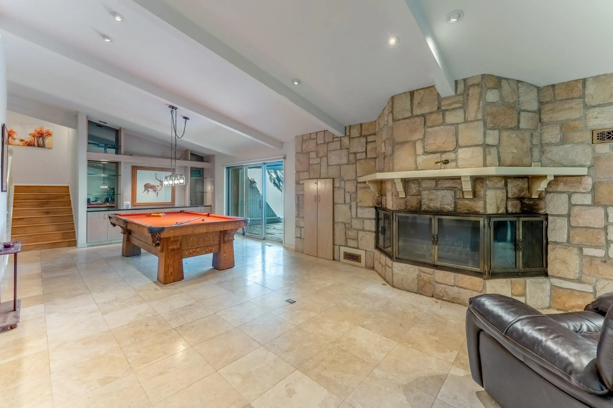 Photo 4 of 361 Oak Knoll Drive