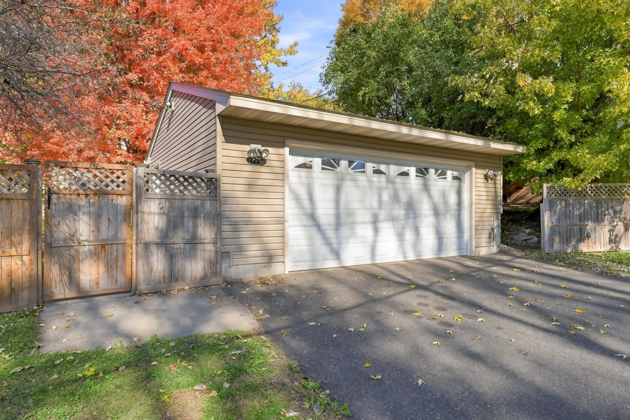 Photo 44 of 1566 Albemarle Street