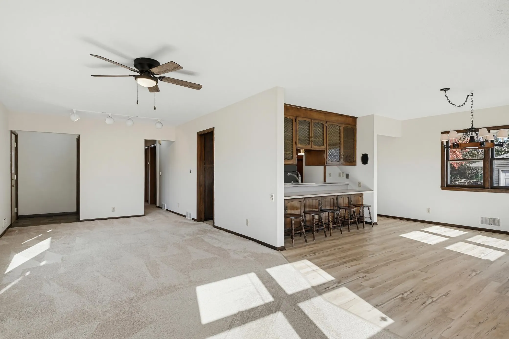 Photo 7 of 1566 Albemarle Street