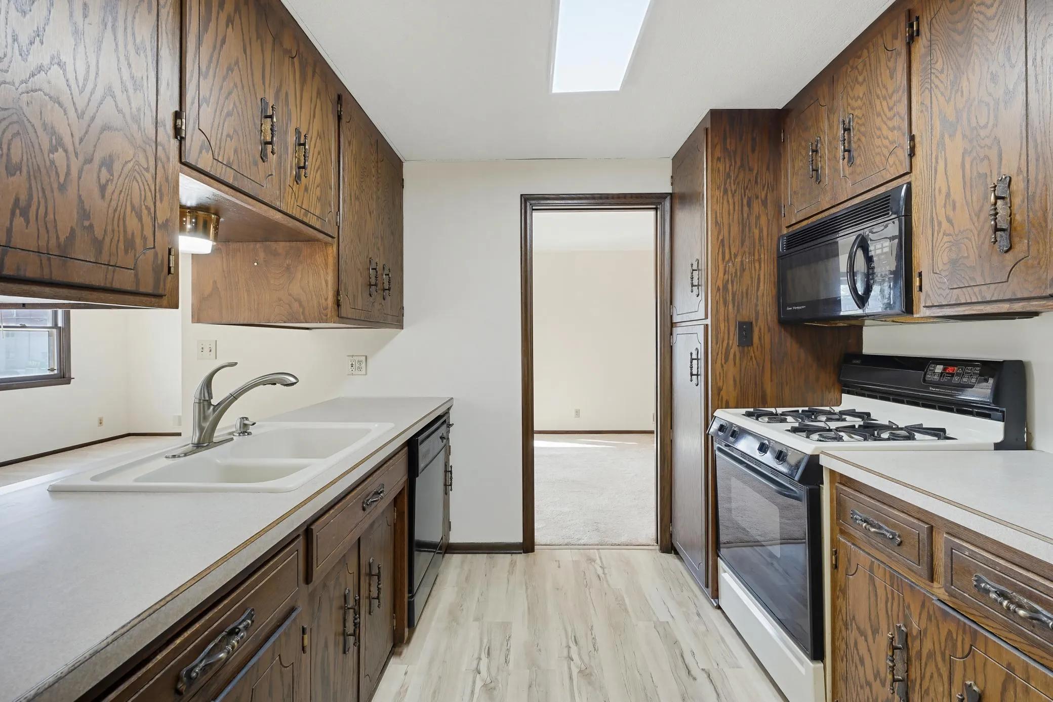 Photo 15 of 1566 Albemarle Street