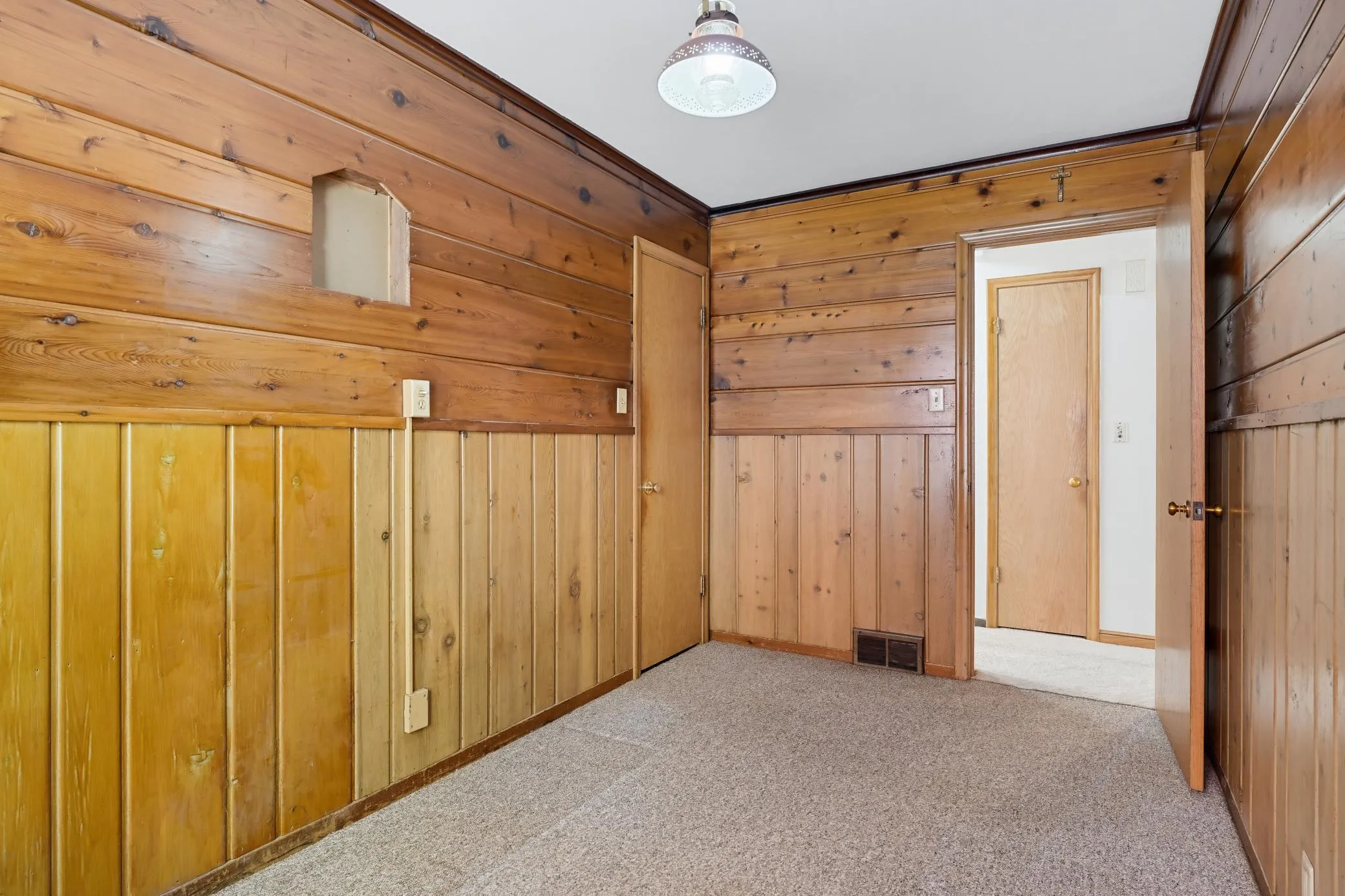 Photo 21 of 1566 Albemarle Street