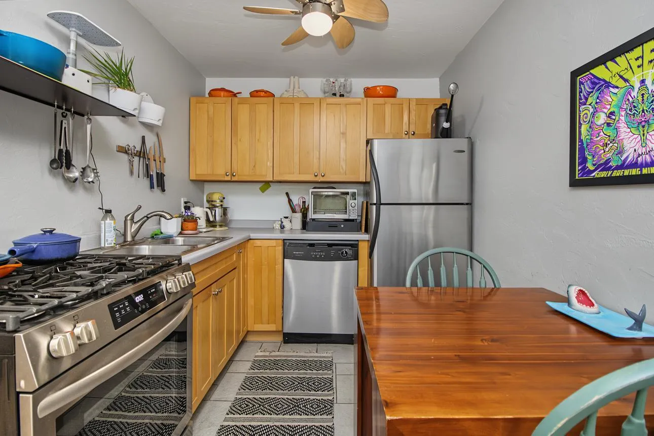 Photo 9 of 2525 3rd S Avenue Unit 206