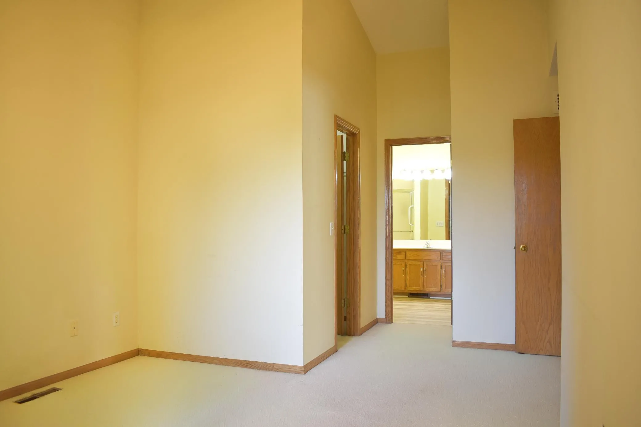Photo 11 of 3792 Shannon Drive