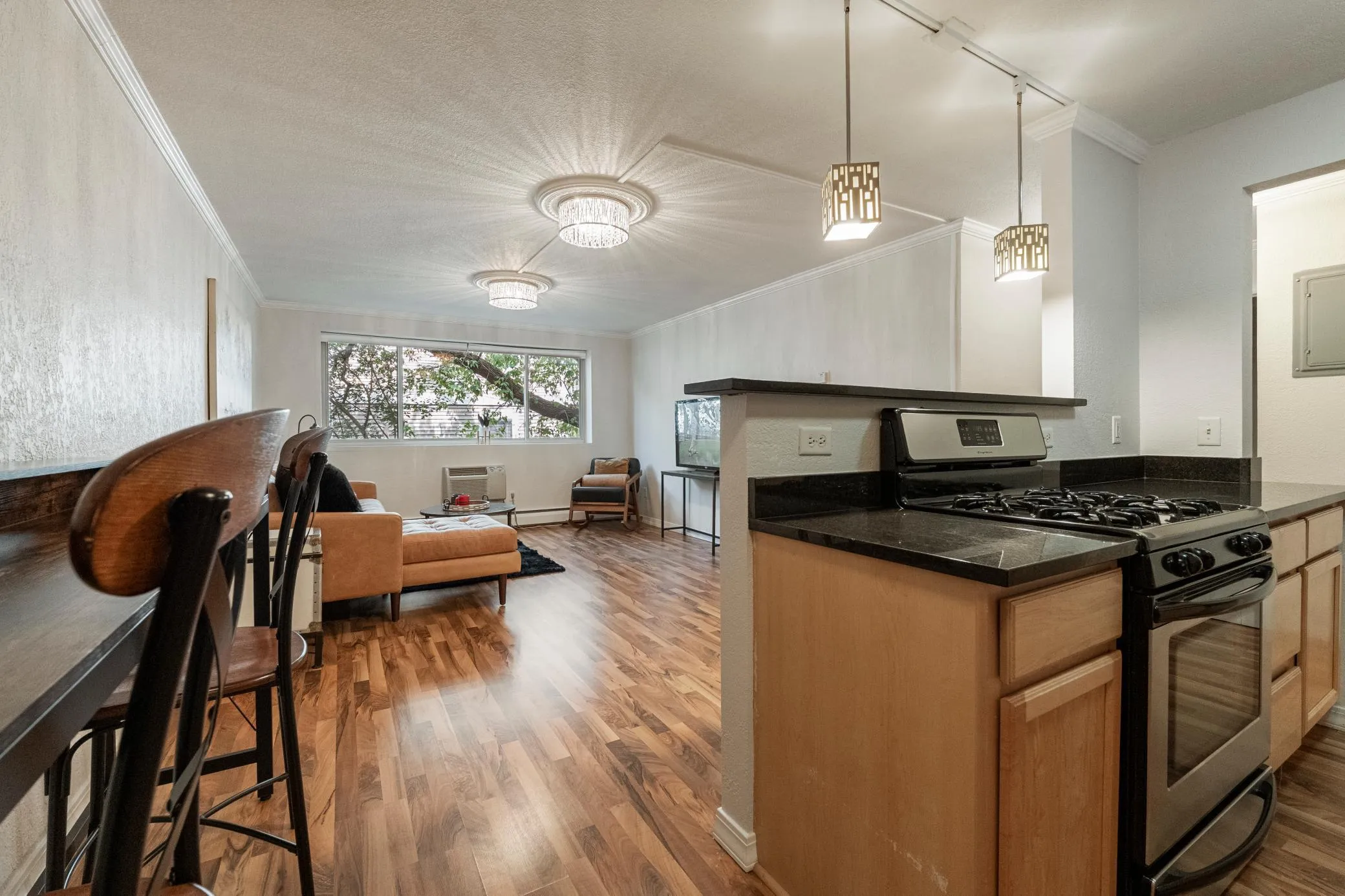 Photo 4 of 3120 Hennepin Avenue Unit 107