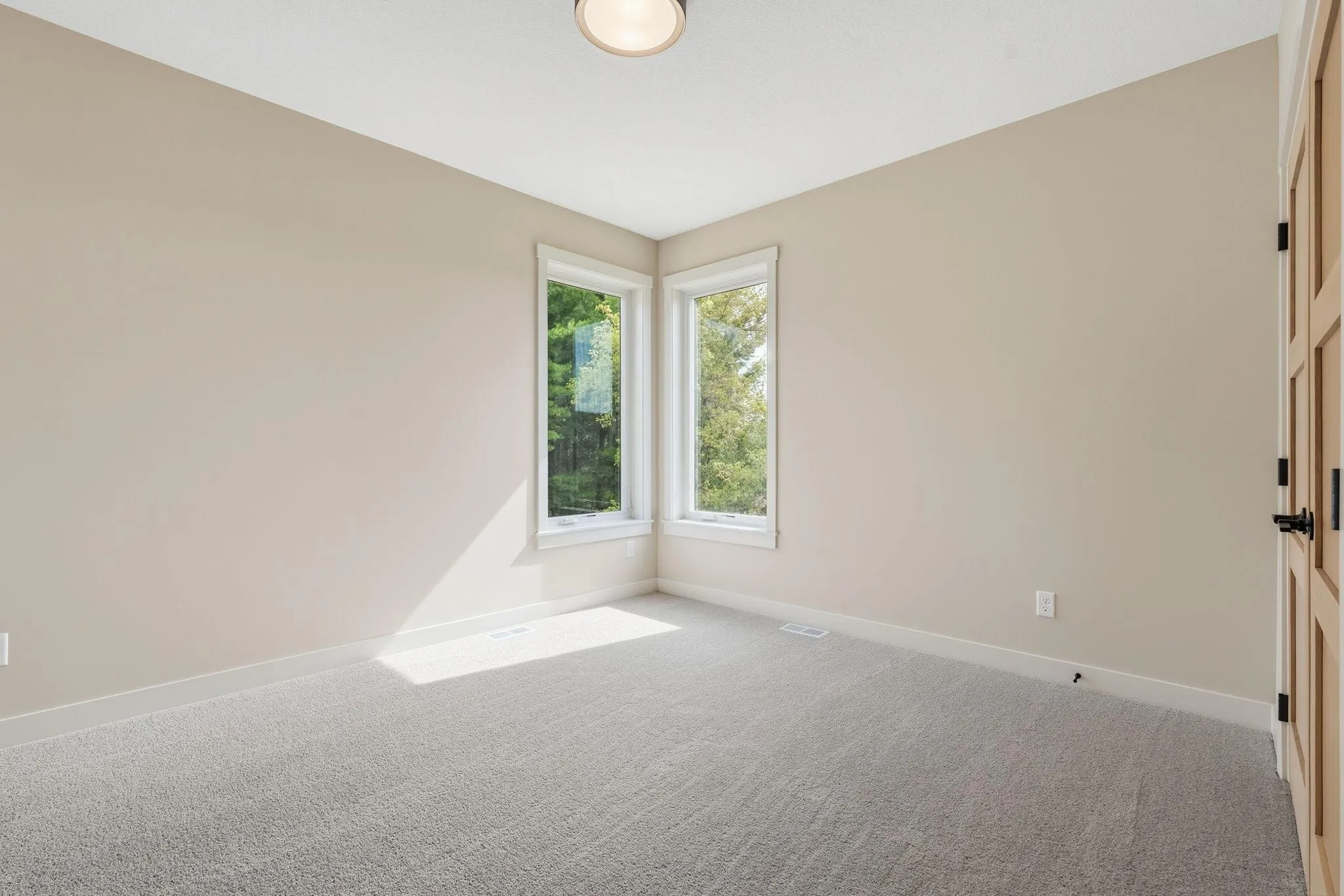 Photo 10 of 249 Saddle Ridge Lane