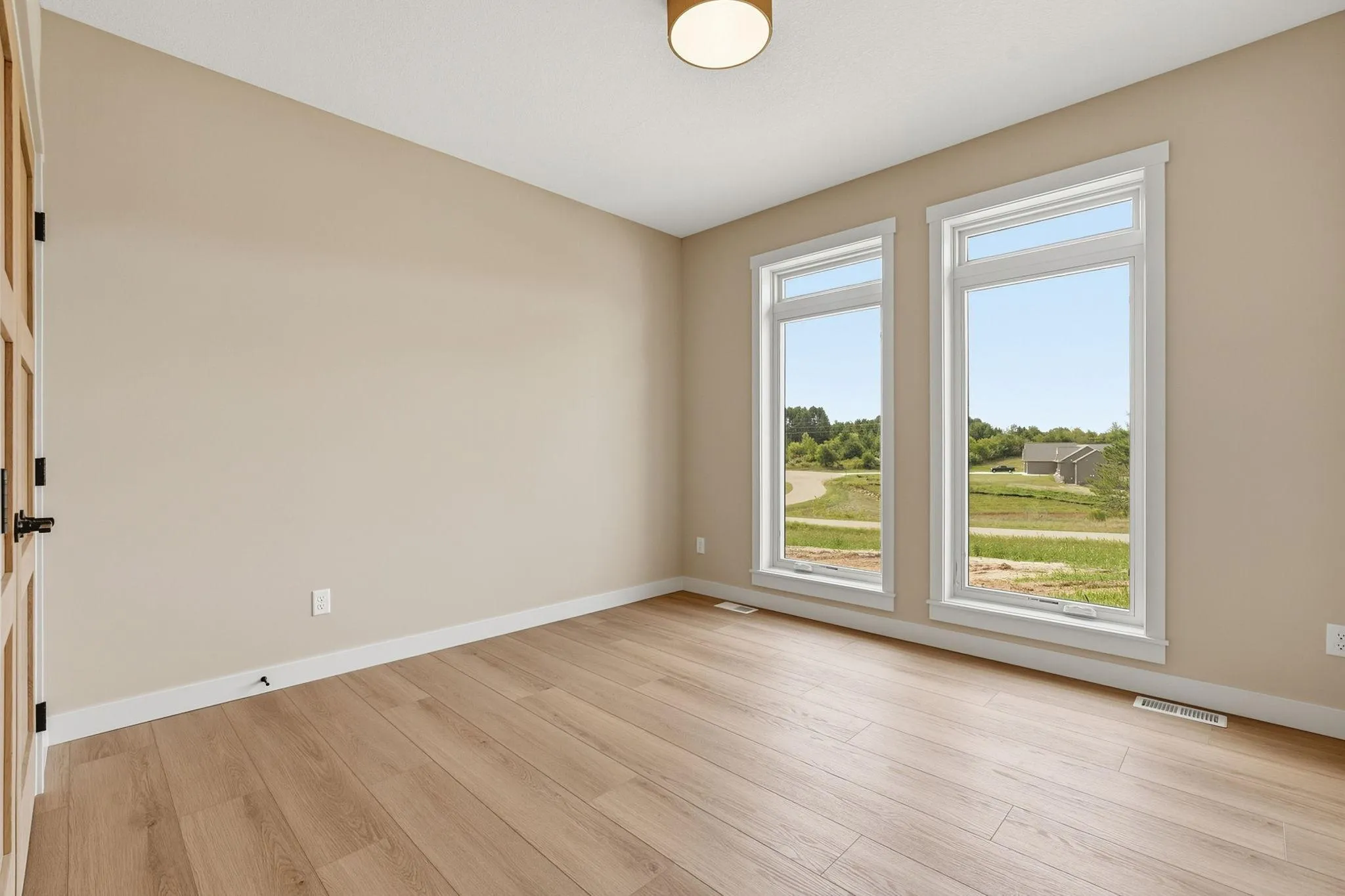 Photo 11 of 249 Saddle Ridge Lane