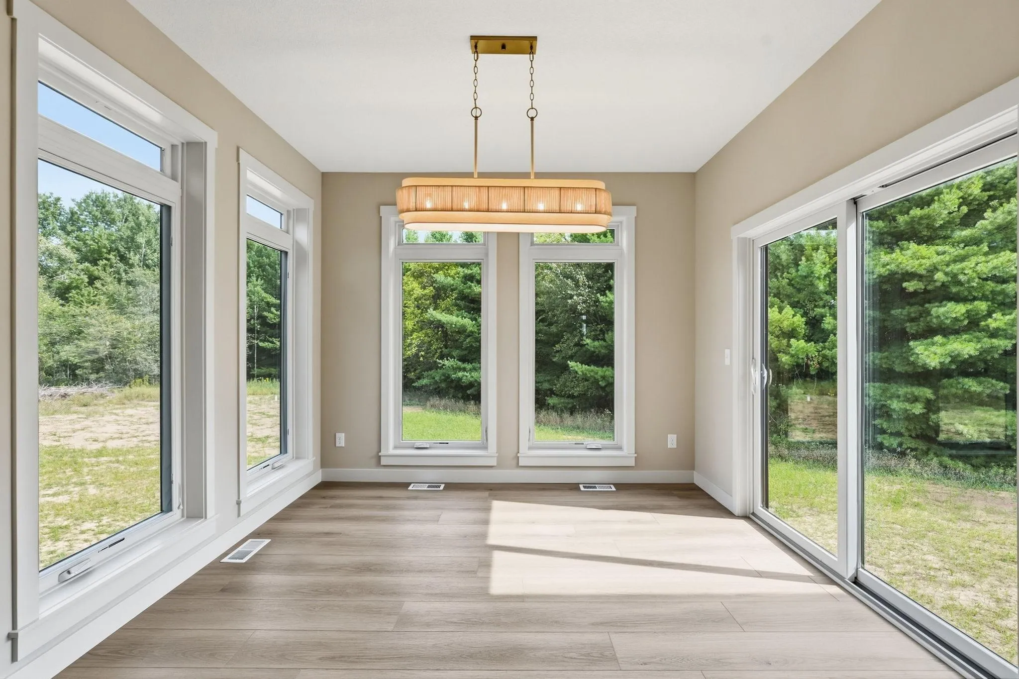 Photo 6 of 249 Saddle Ridge Lane