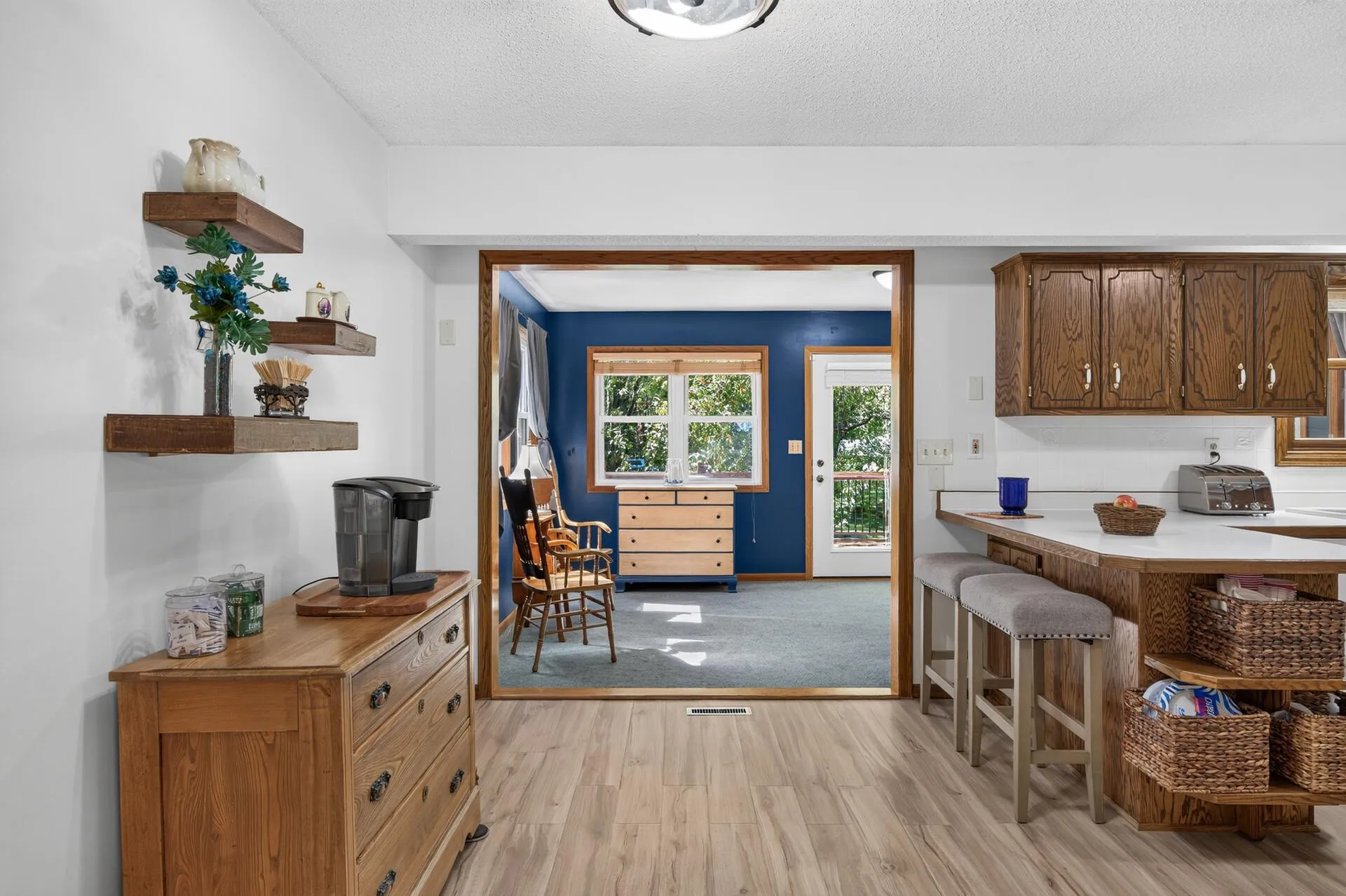 Photo 5 of 7381 Leonard Avenue