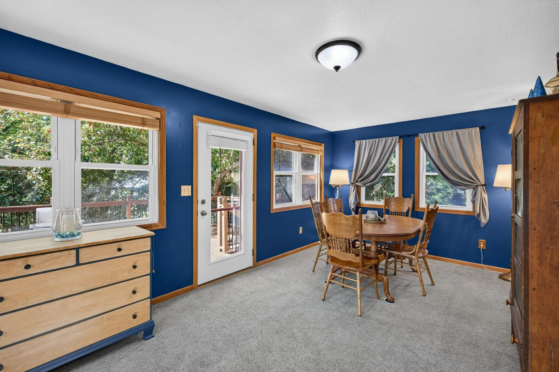Photo 6 of 7381 Leonard Avenue