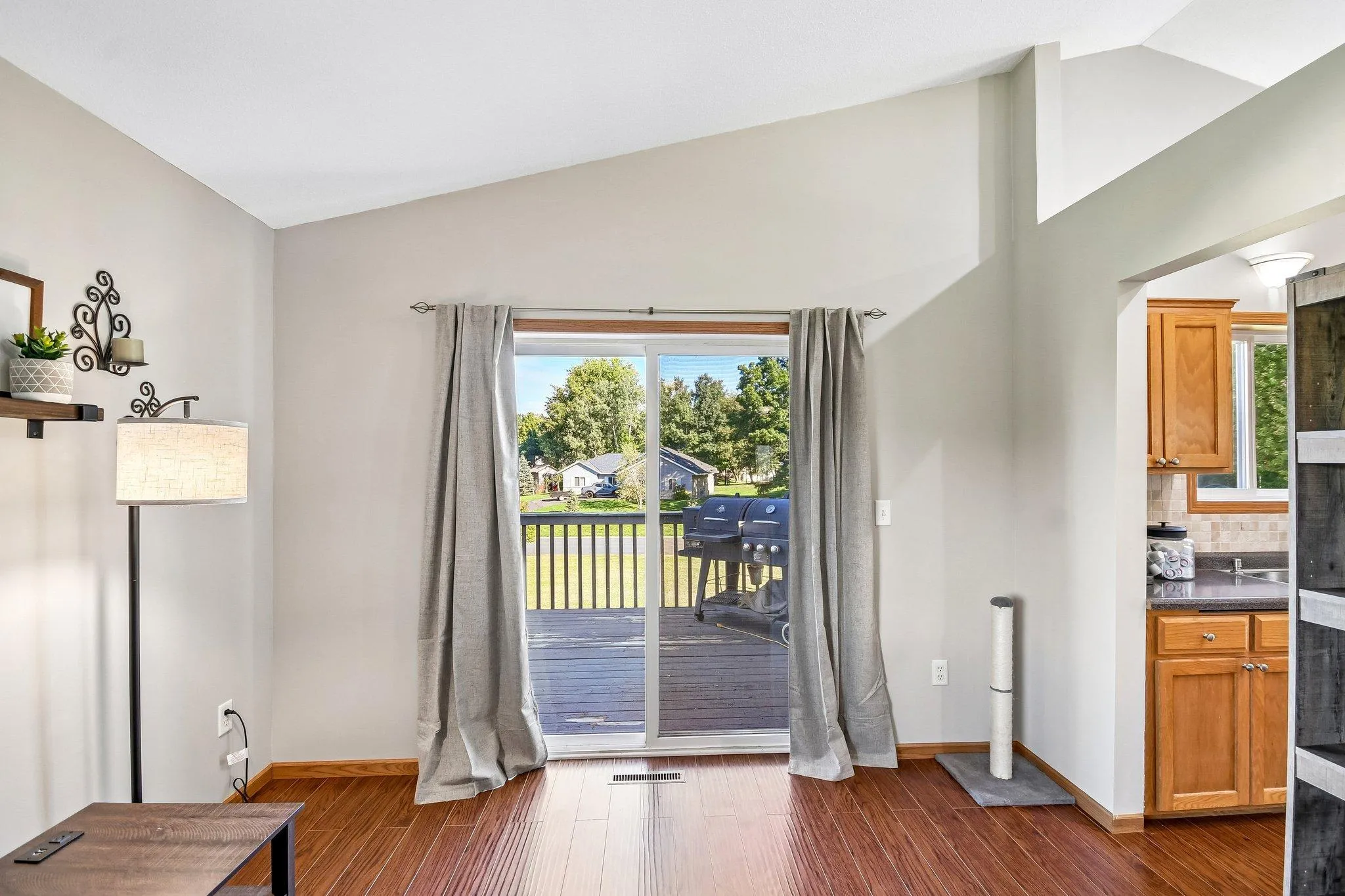 Photo 14 of 414 Roosevelt Drive