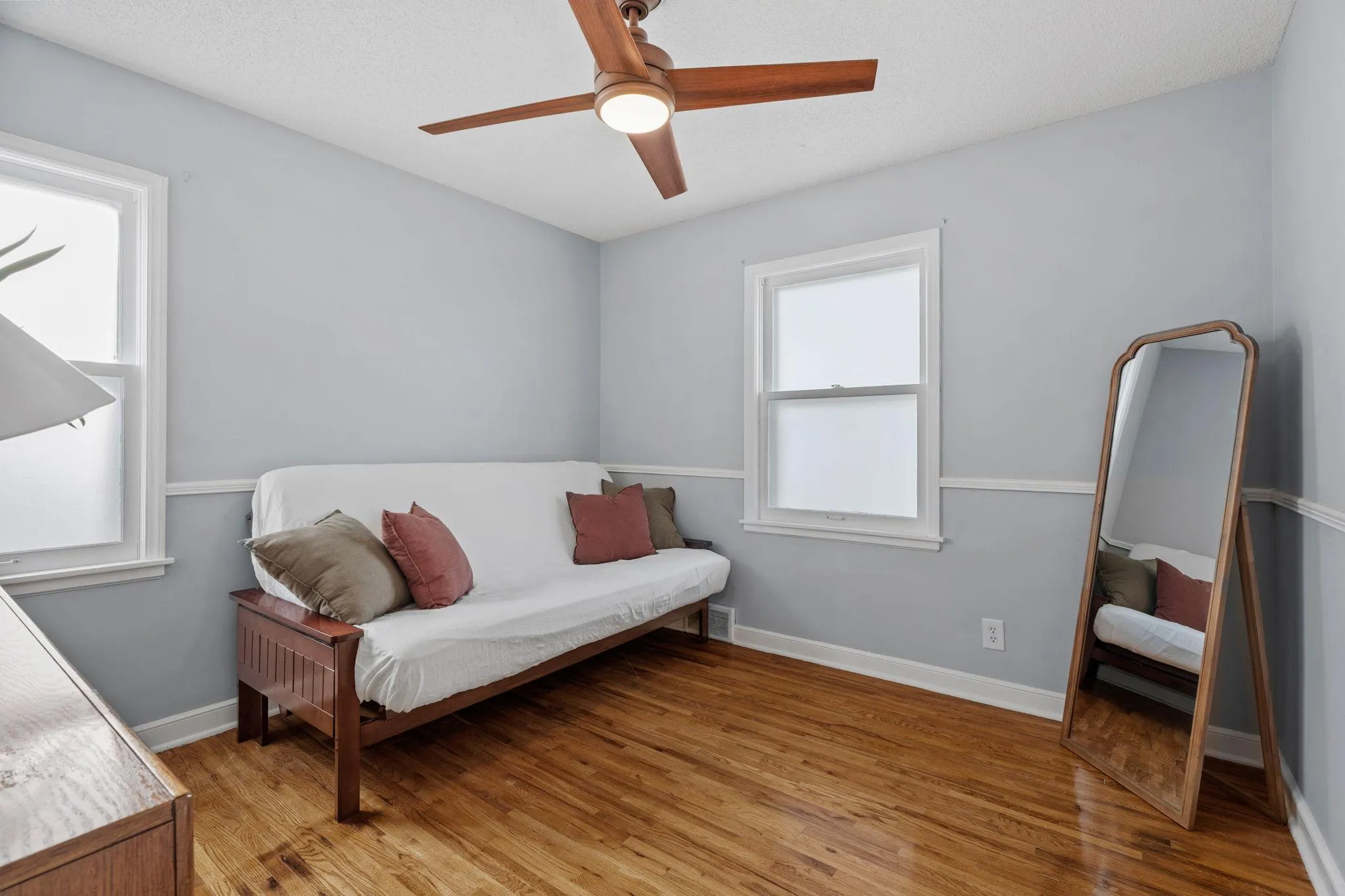 Photo 11 of 5104 Bloomington Avenue