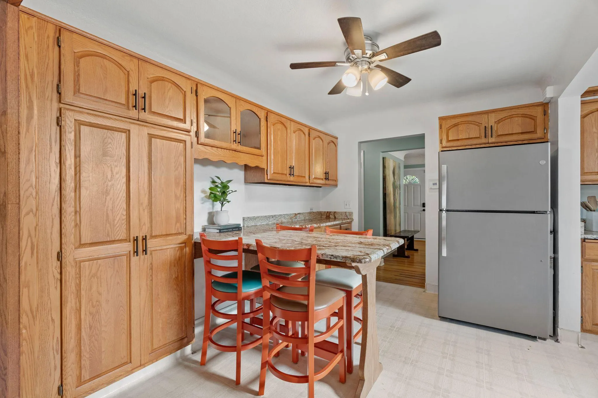 Photo 5 of 5104 Bloomington Avenue