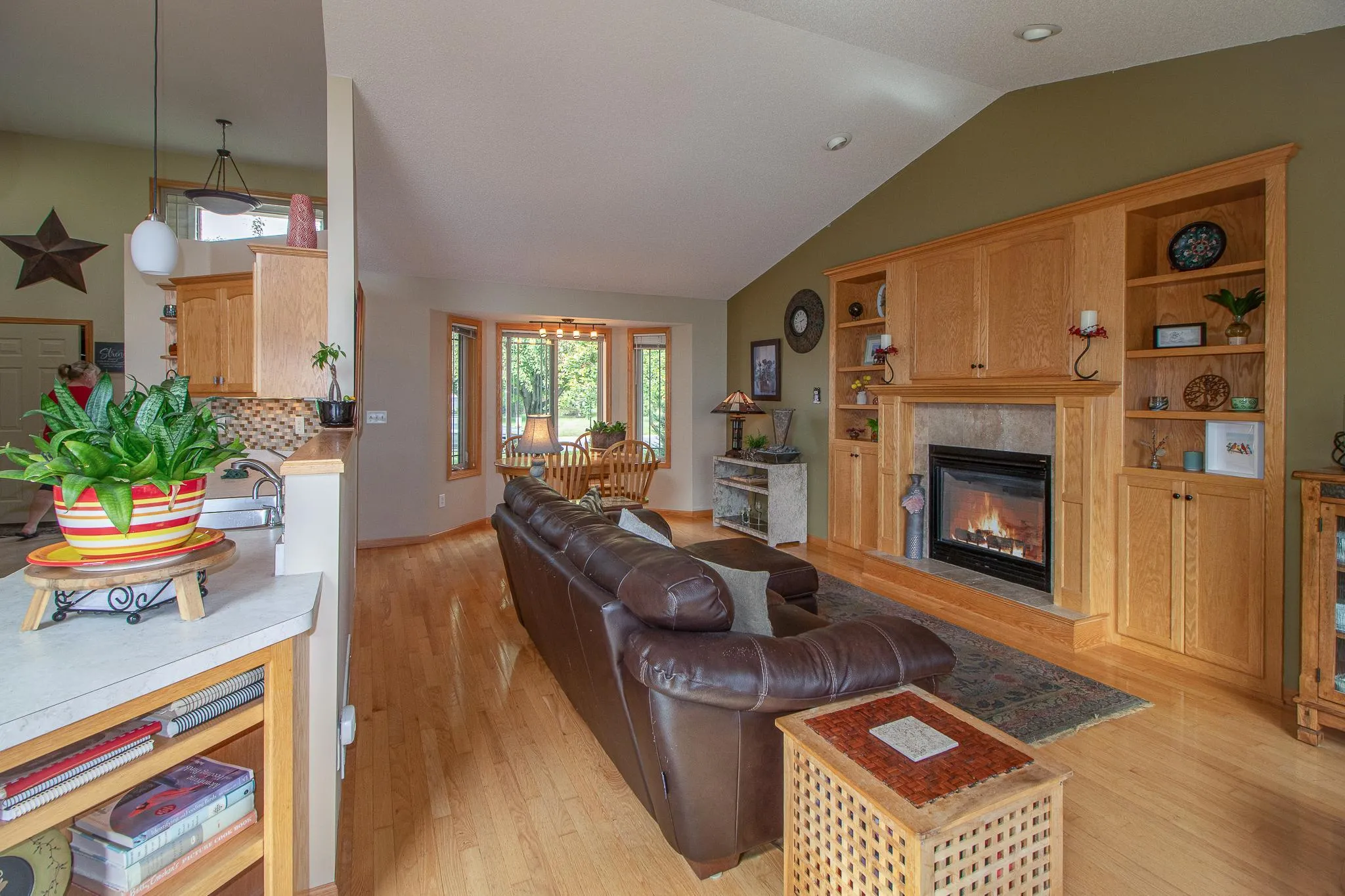 Photo 11 of 800 Harrison Drive