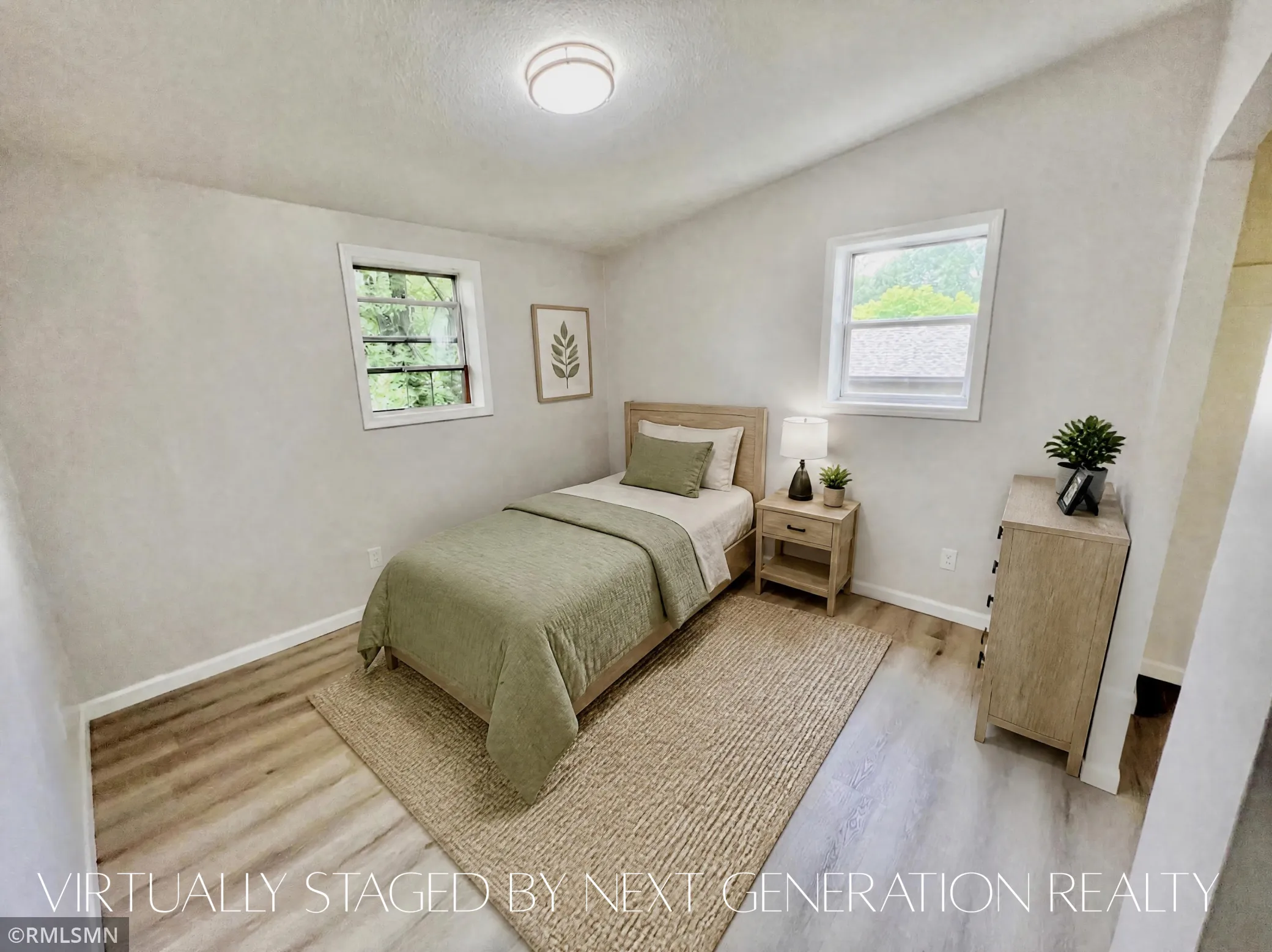 Photo 12 of 3207 90th Avenue