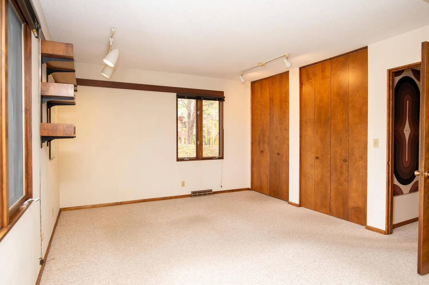 Photo 44 of 5811 Hobe Lane