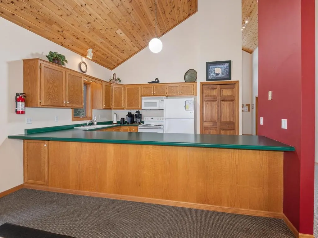 Photo 33 of 27763 Woodland Drive