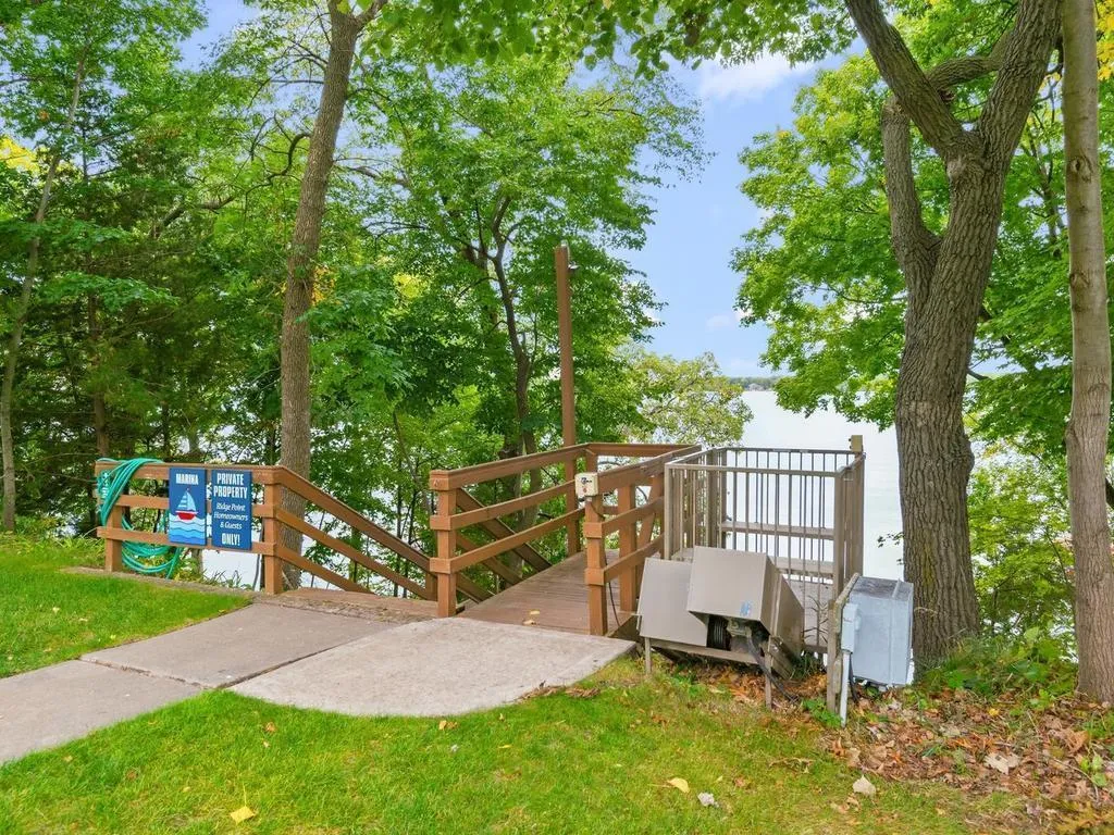 Photo 37 of 27763 Woodland Drive