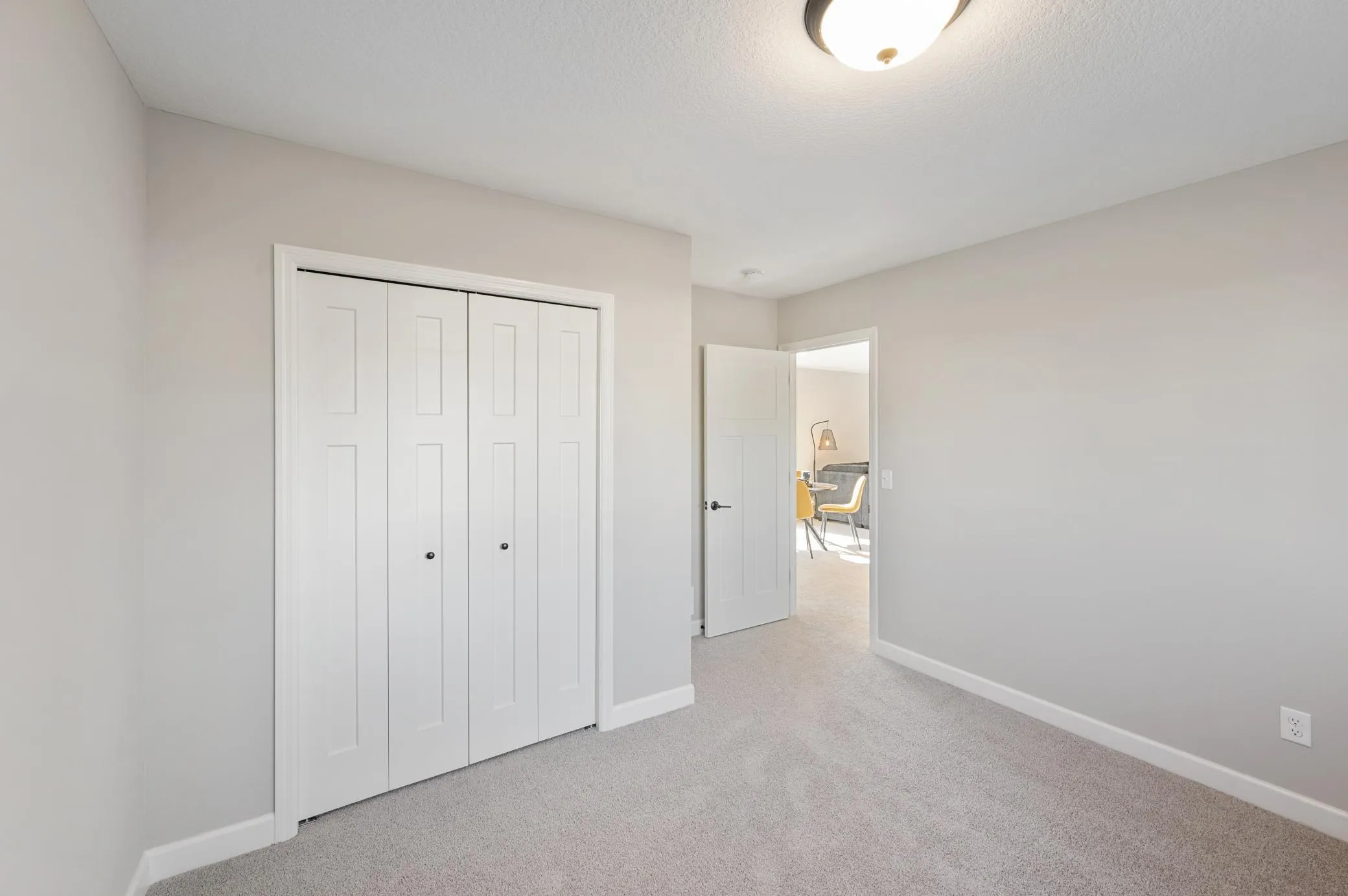 Photo 19 of 937 Yellowcrest Sw Street