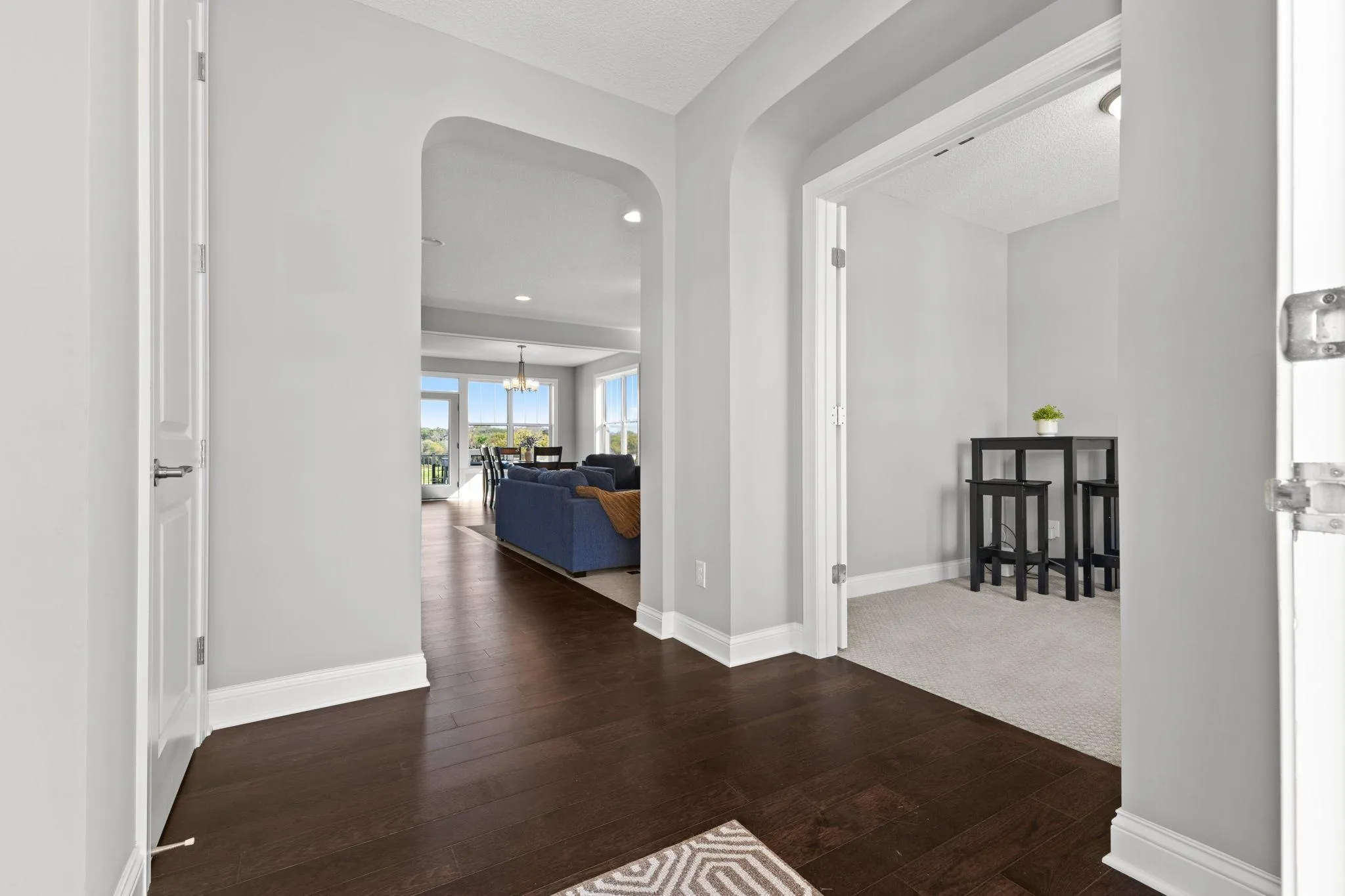 Photo 8 of 12603 Foxhill N Avenue