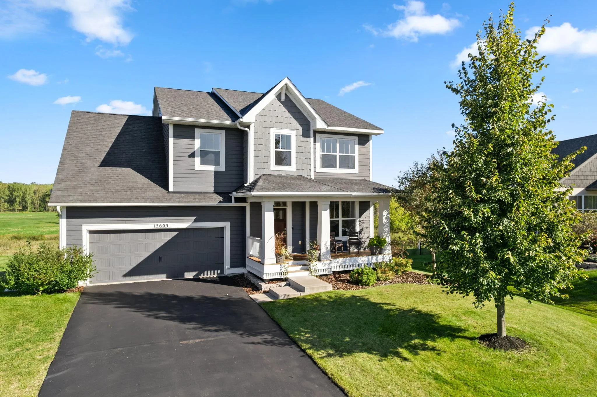Photo 4 of 12603 Foxhill N Avenue