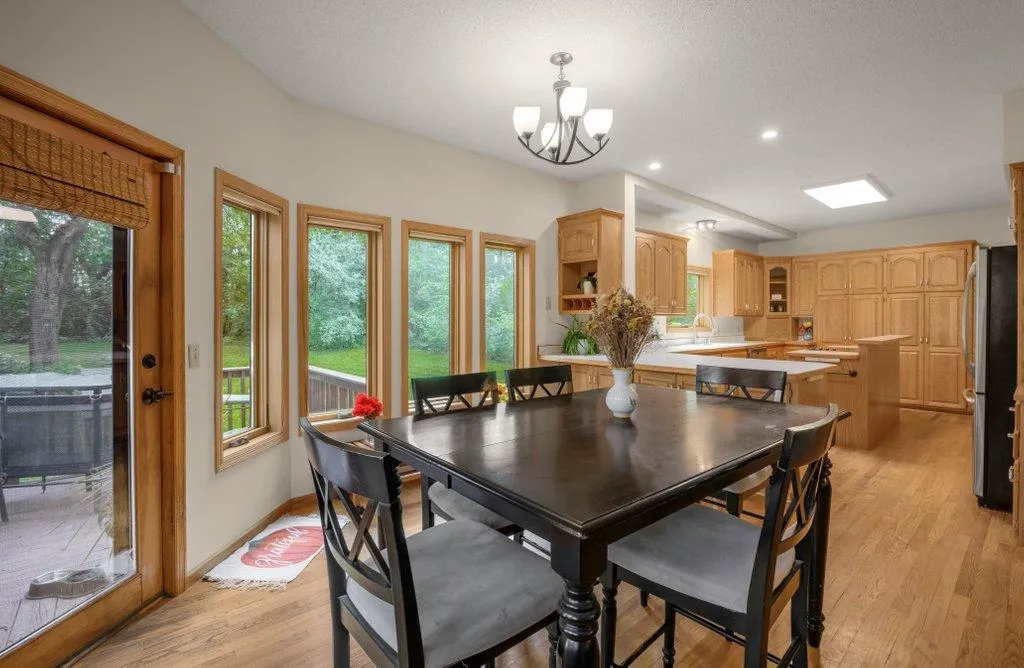 Photo 5 of 1330 157th Ne Avenue