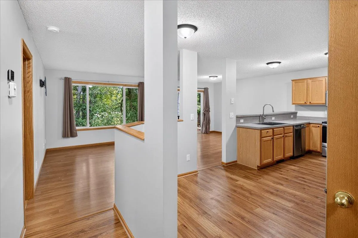 Photo 11 of 8002 Marsh Run Court