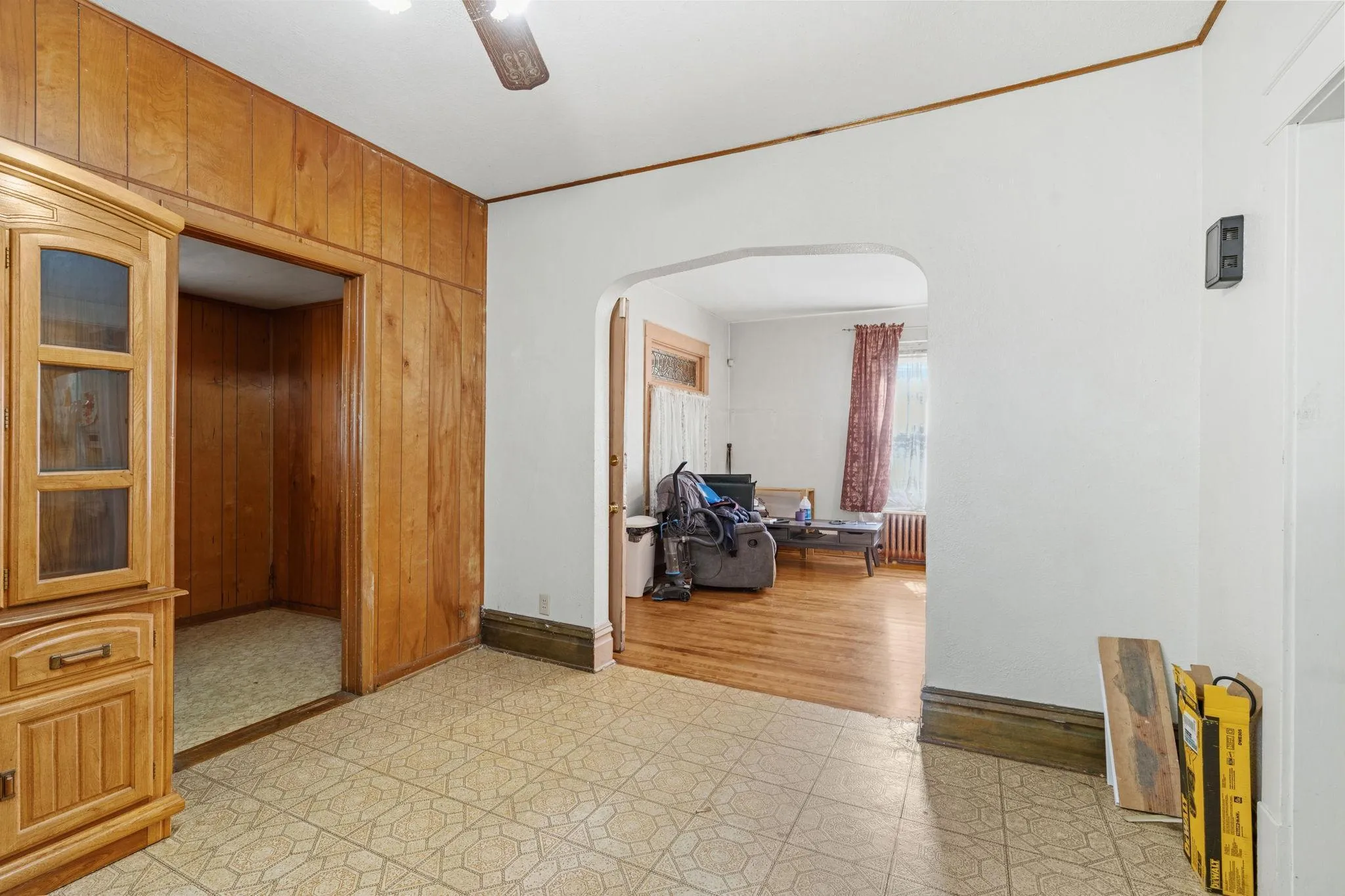 Photo 13 of 3616 Pillsbury S Avenue