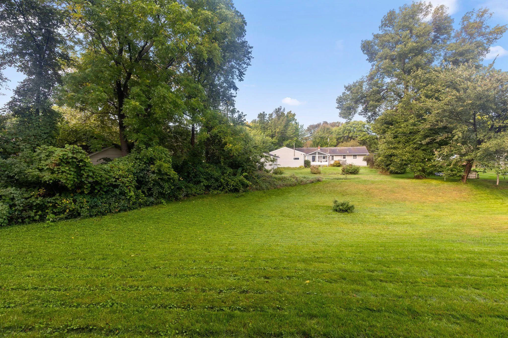 Photo 32 of 111 3rd Sw Avenue