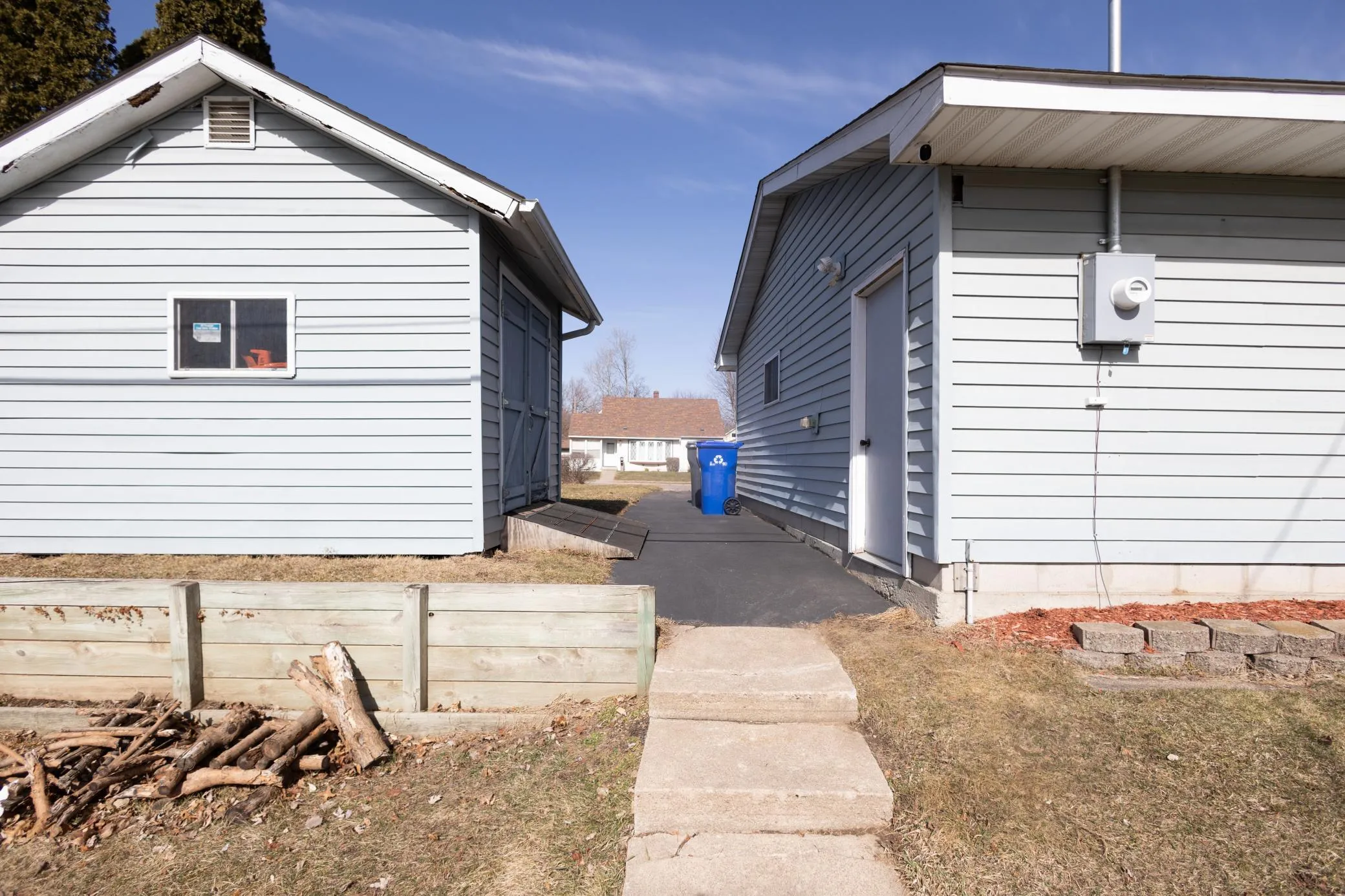 Photo 11 of 2047 Nokomis Avenue