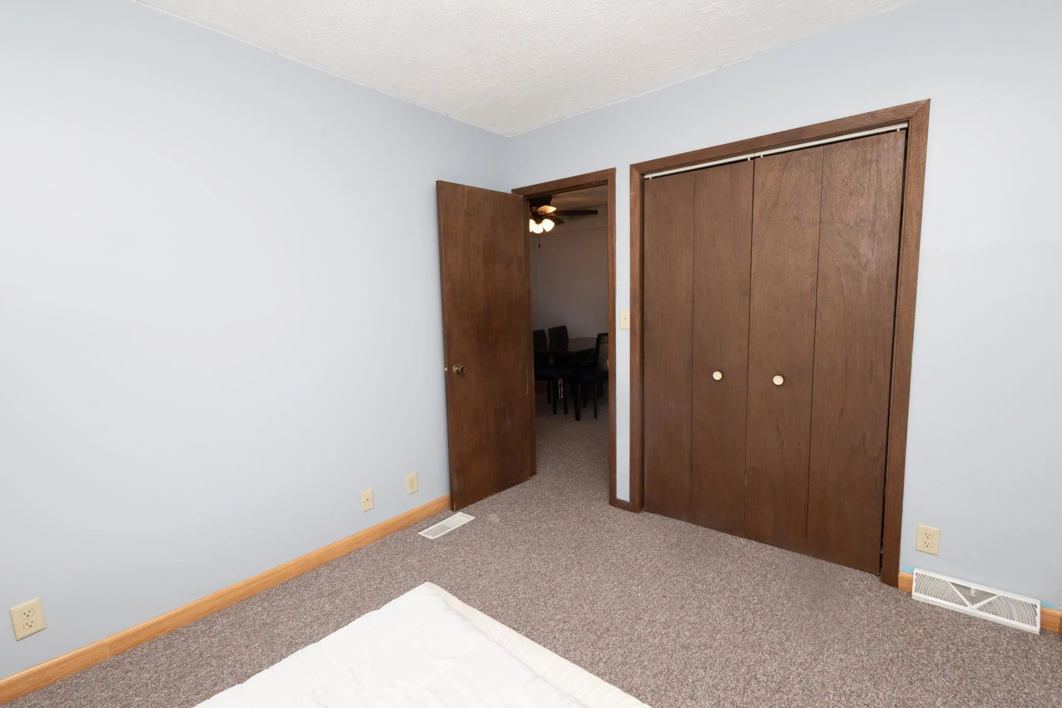 Photo 19 of 2047 Nokomis Avenue