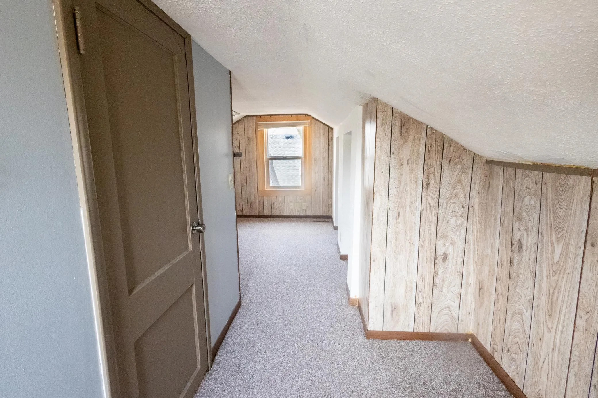 Photo 16 of 2047 Nokomis Avenue