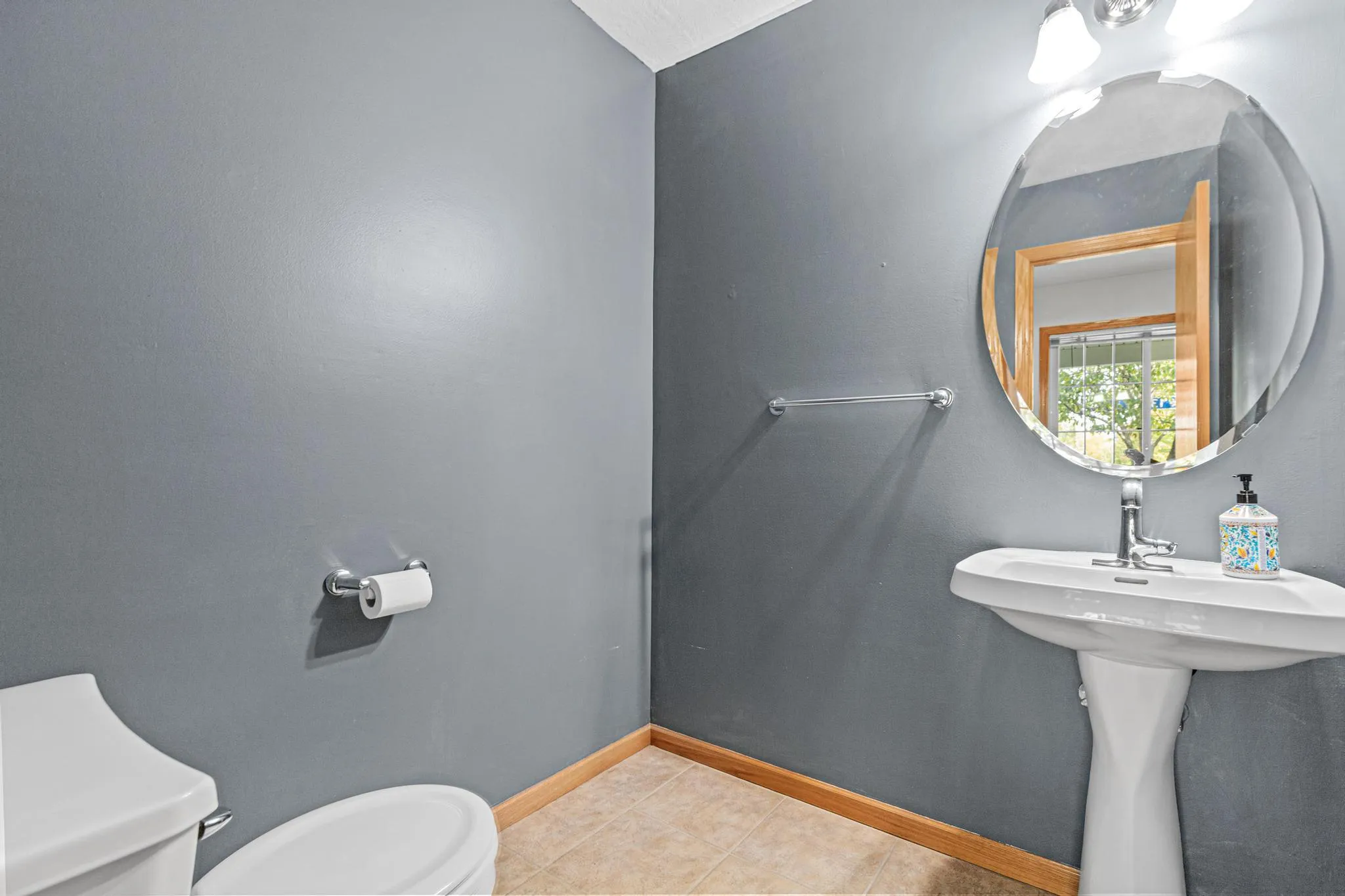 Photo 5 of 5667 138th N Street