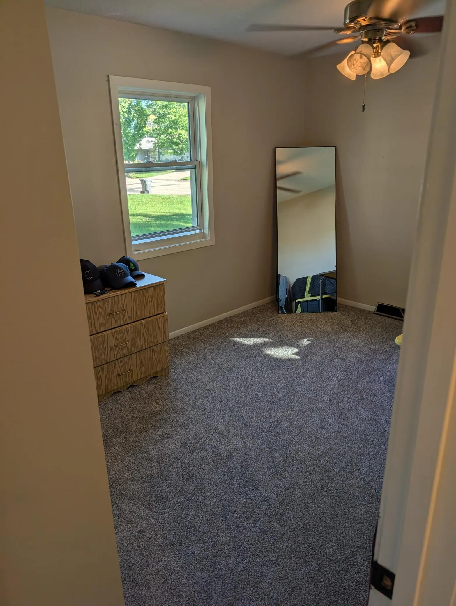 Photo 17 of 1460 6th Avenue