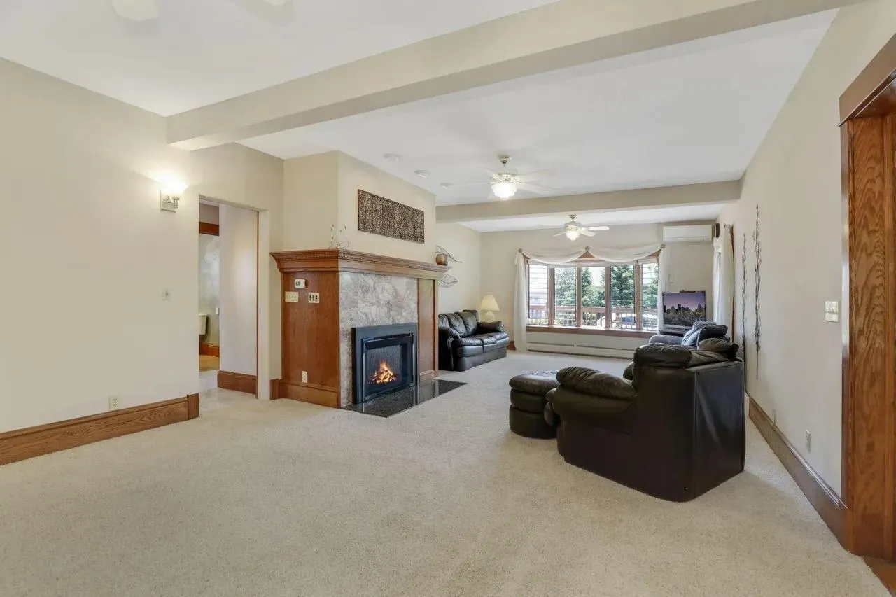 Photo 13 of 1598 E Shore Drive