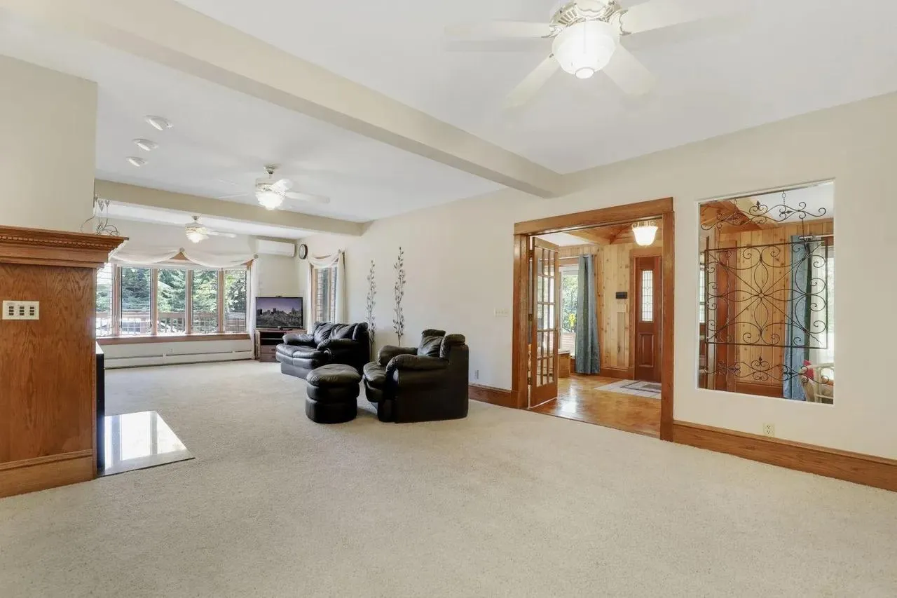 Photo 35 of 1598 E Shore Drive