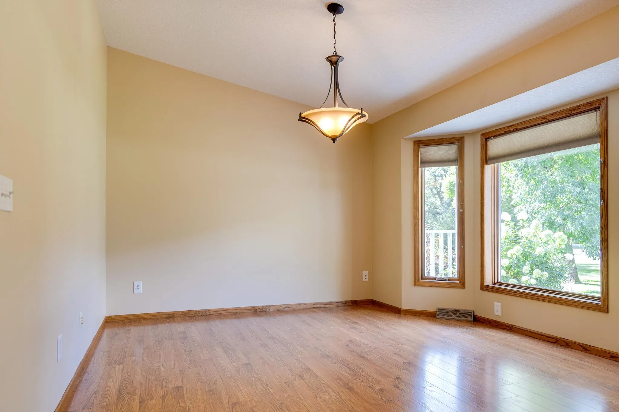 Photo 45 of 19037 Xerxes Nw Street