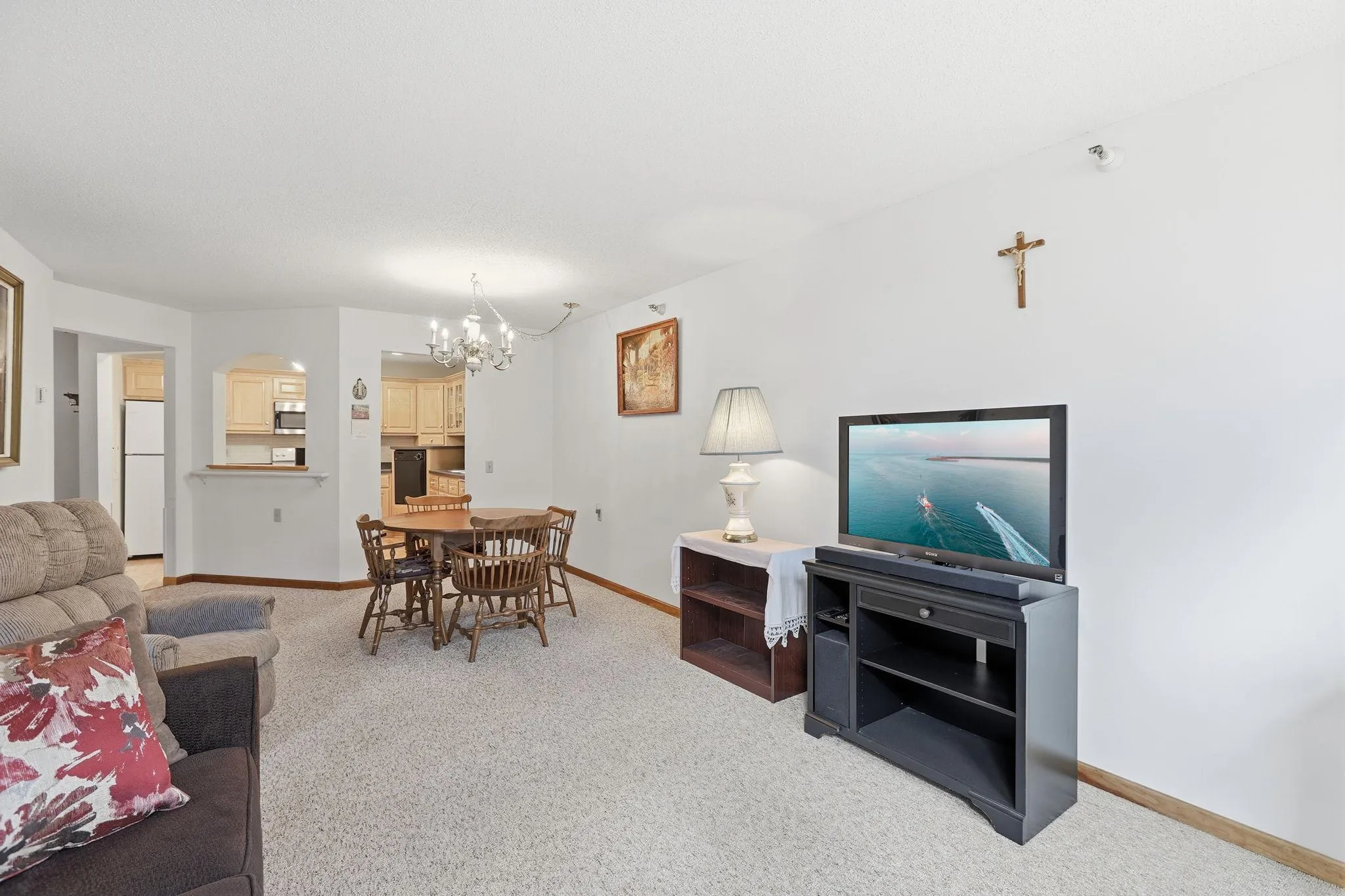 Photo 11 of 500 County Road B W Unit 328
