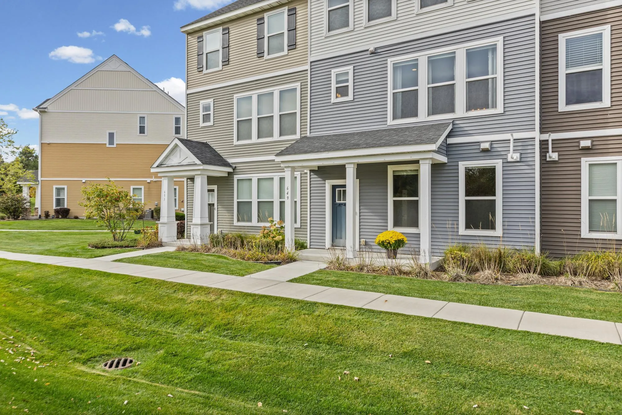 Photo 5 of 649 Satori Way