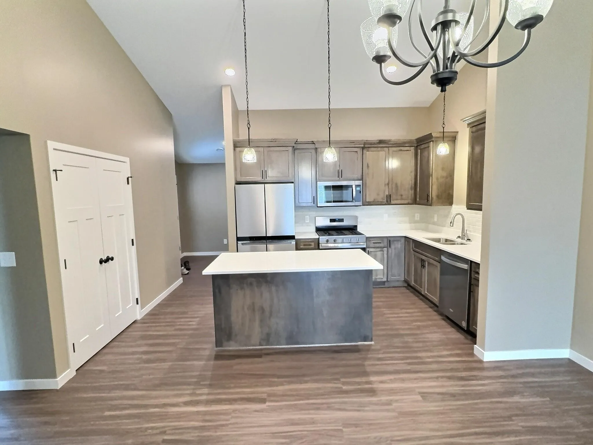 Photo 8 of 416 5th S Street