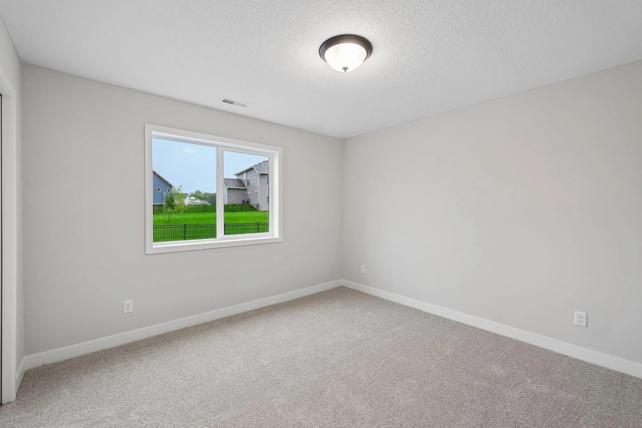 Photo 24 of 858 Greywood Sw Boulevard