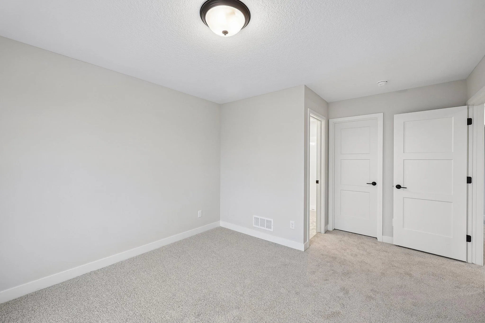 Photo 30 of 858 Greywood Sw Boulevard