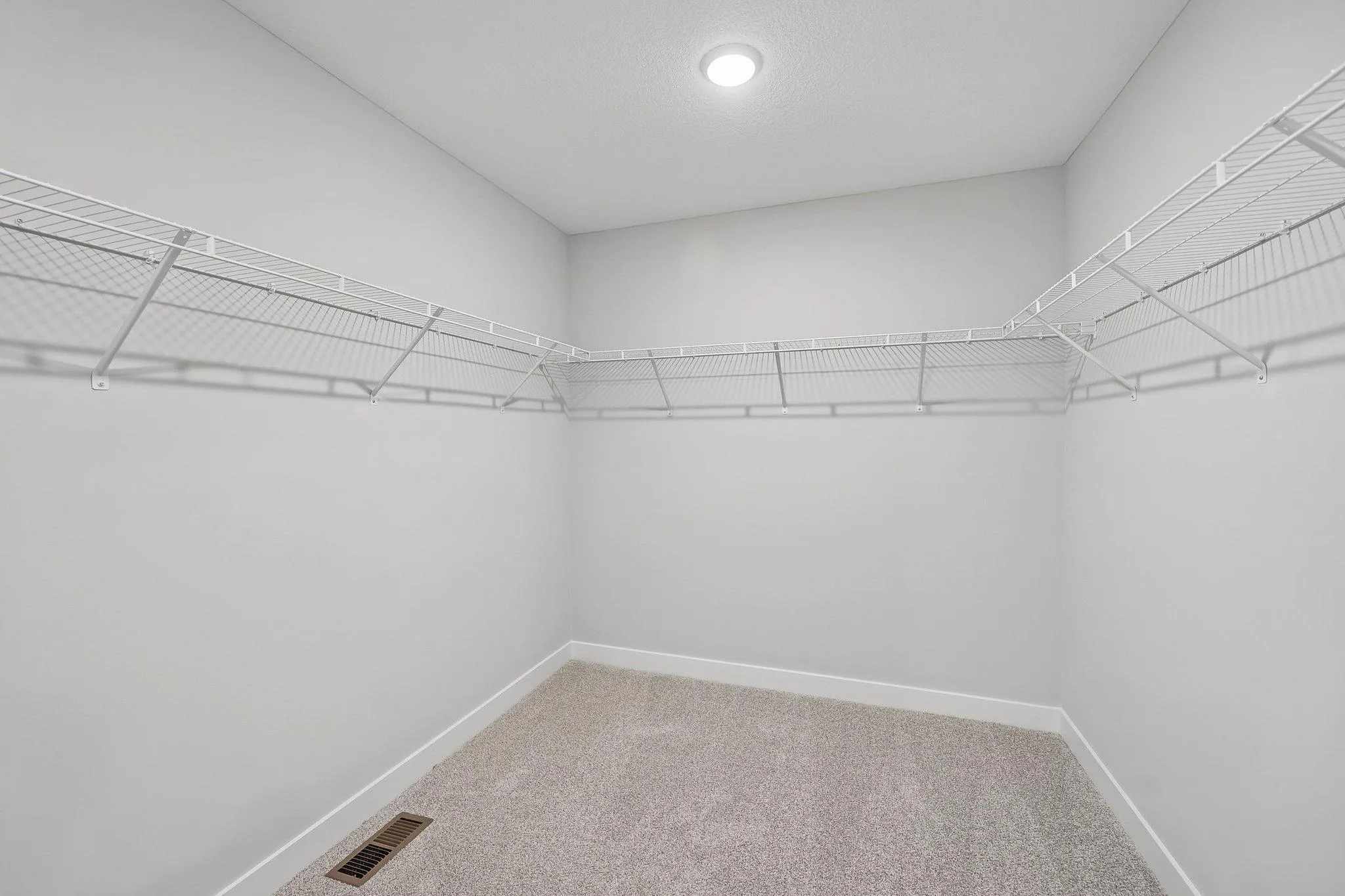 Photo 40 of 858 Greywood Sw Boulevard
