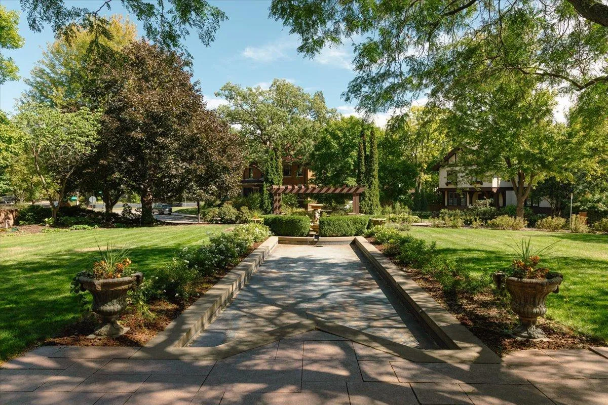 Photo 97 of 633 Fairmount Avenue