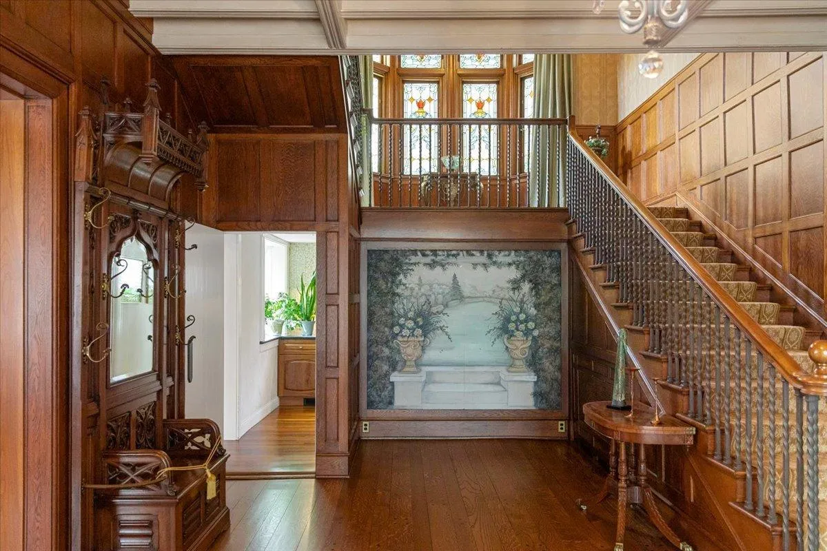 Photo 12 of 633 Fairmount Avenue