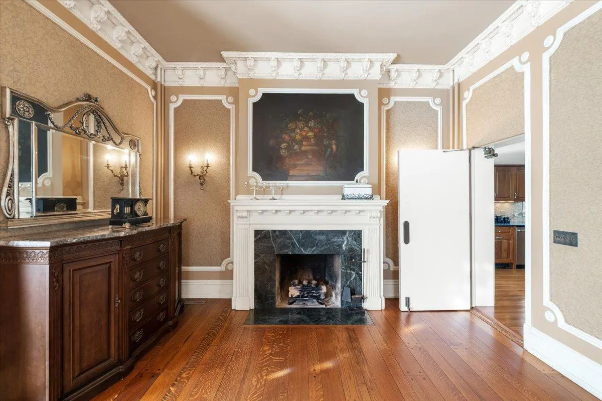 Photo 30 of 633 Fairmount Avenue