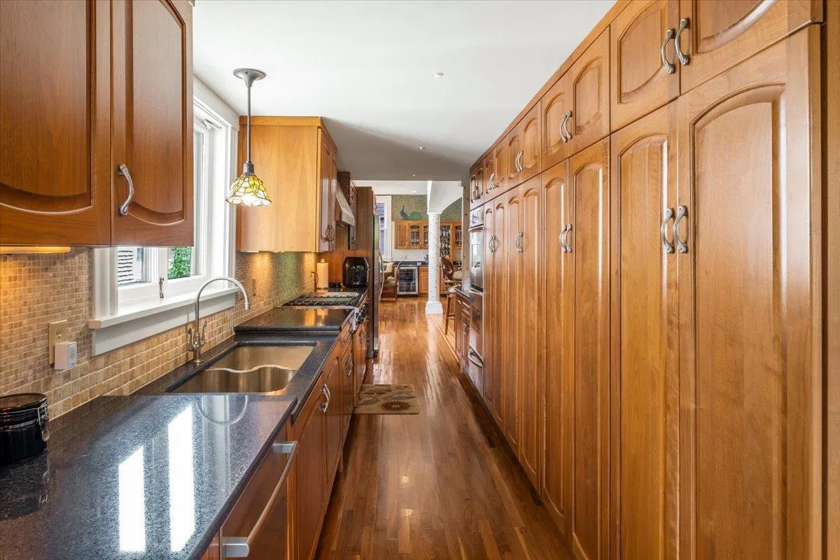 Photo 41 of 633 Fairmount Avenue