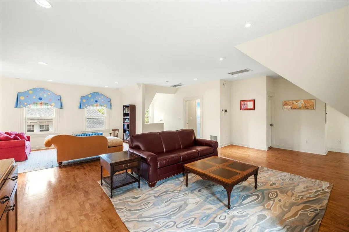 Photo 72 of 633 Fairmount Avenue