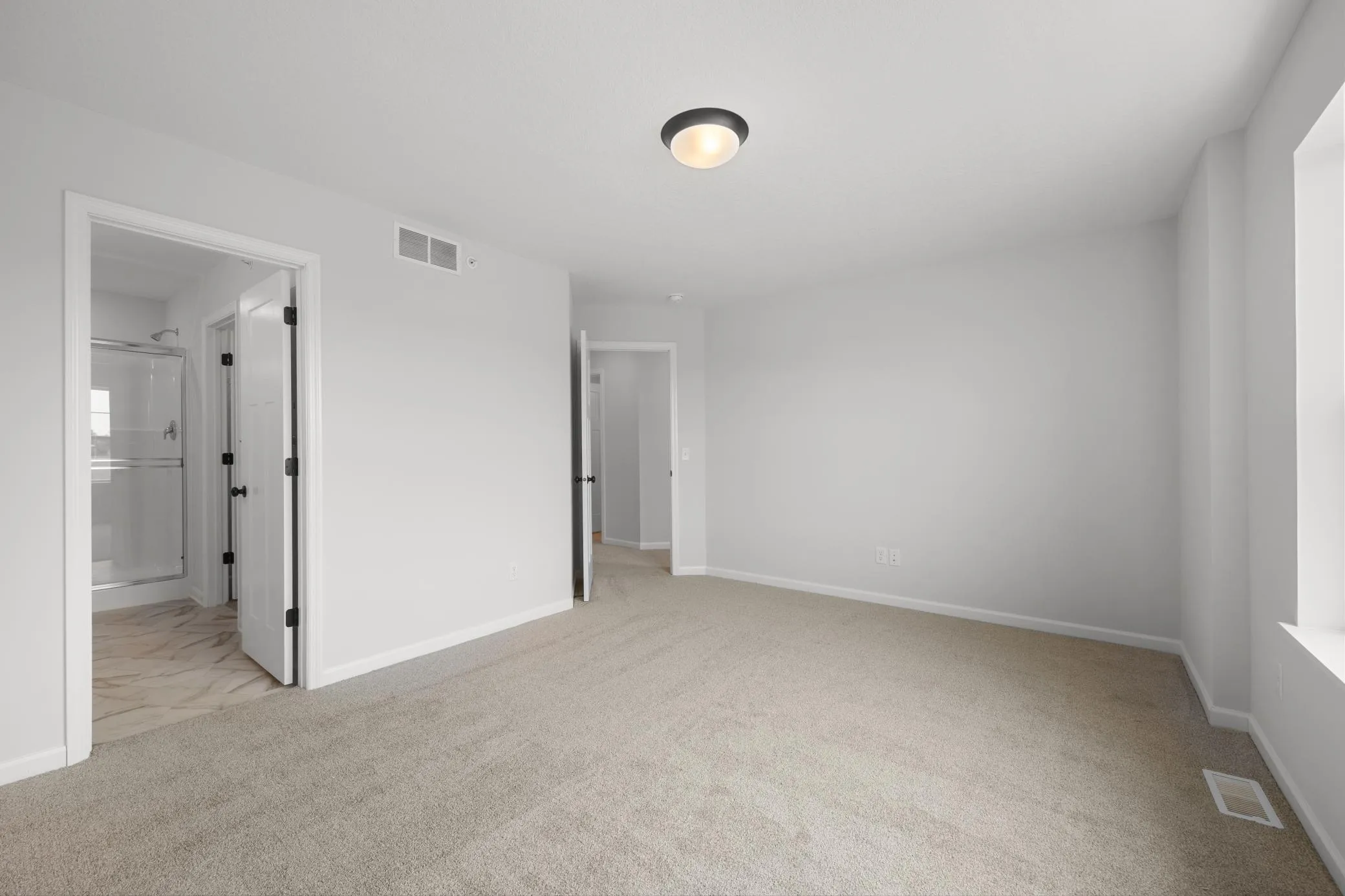 Photo 9 of 10362 Birchwood Circle