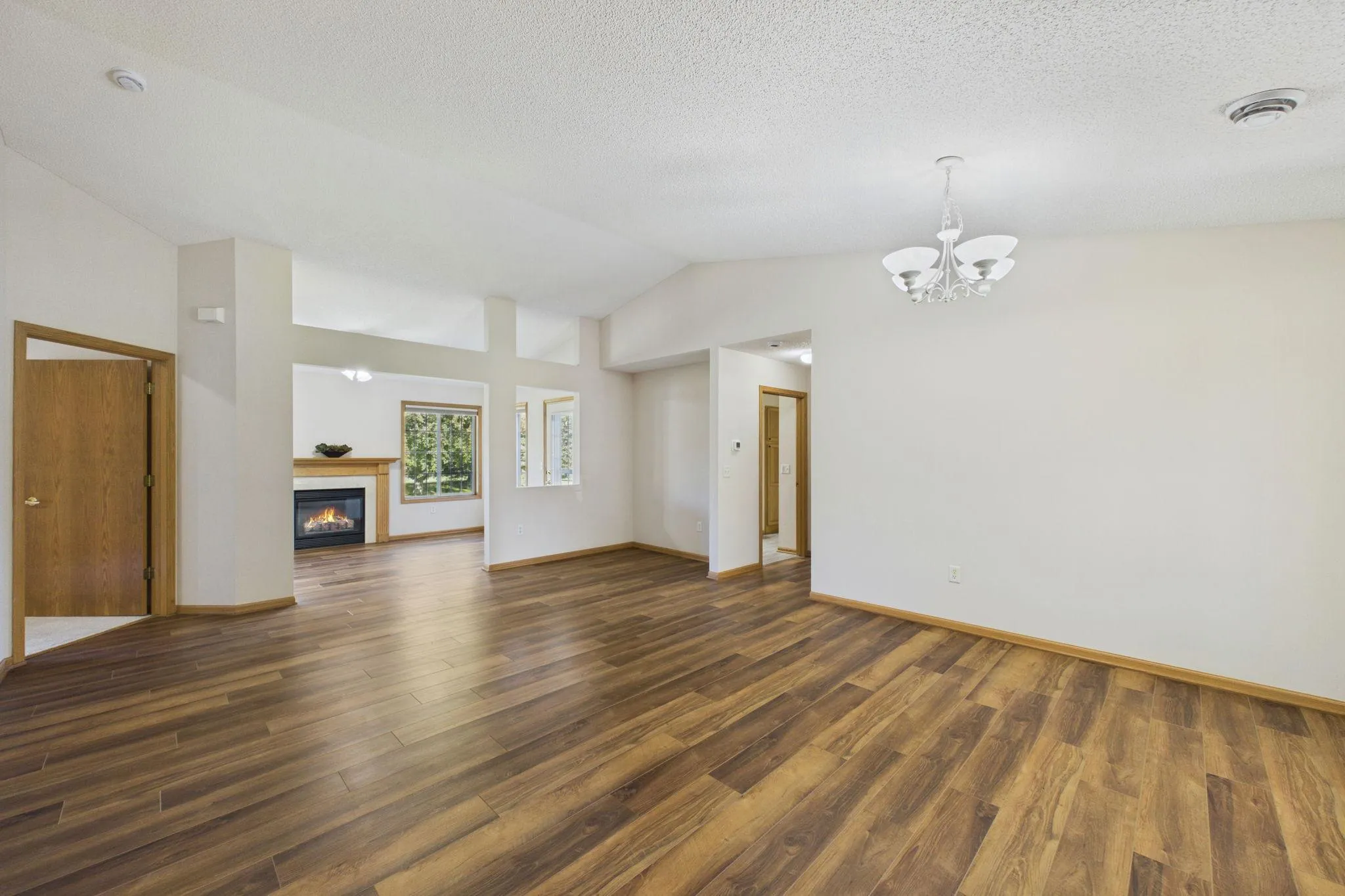 Photo 6 of 7794 Palisades Ne Avenue