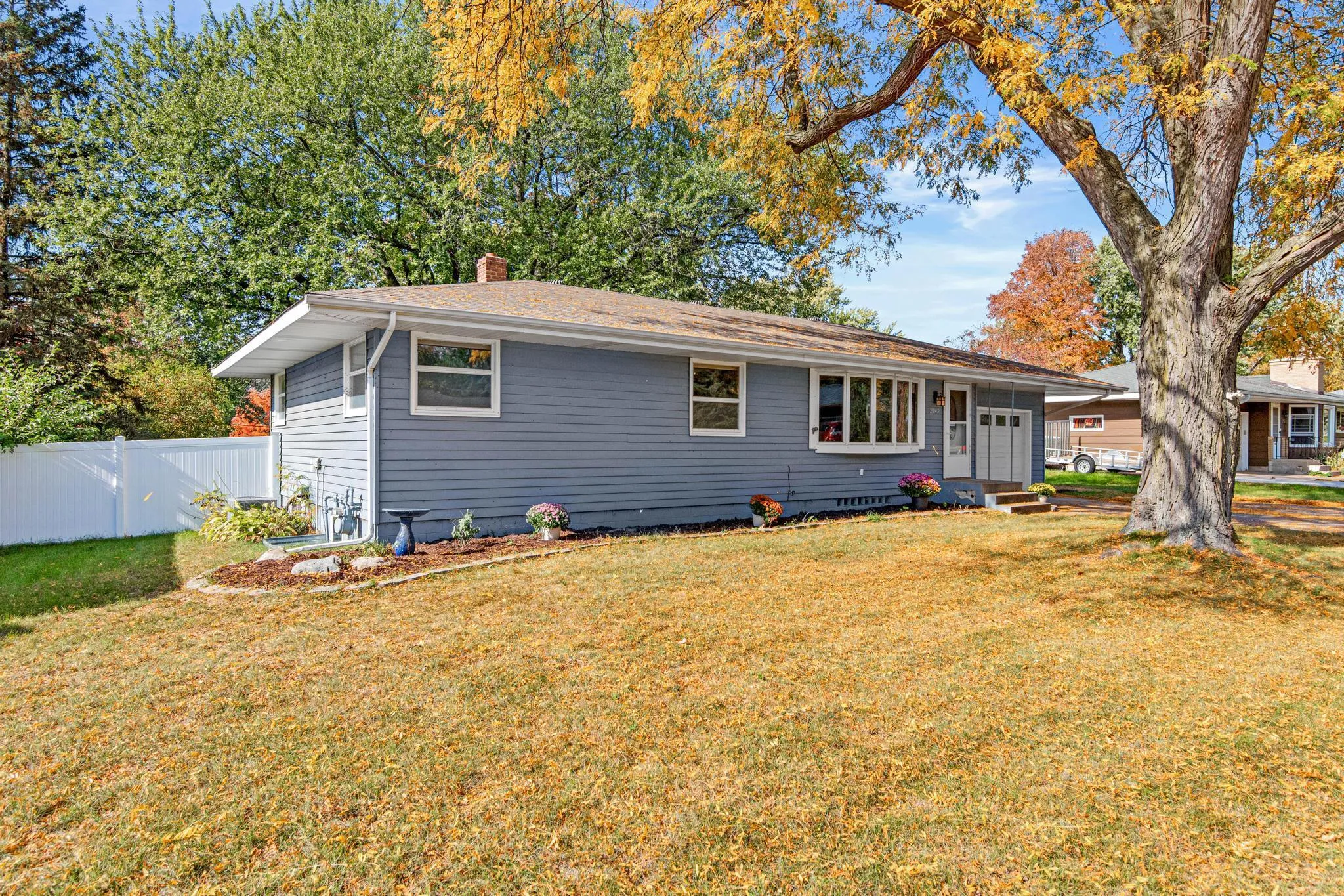 Photo 22 of 2949 Northview Street